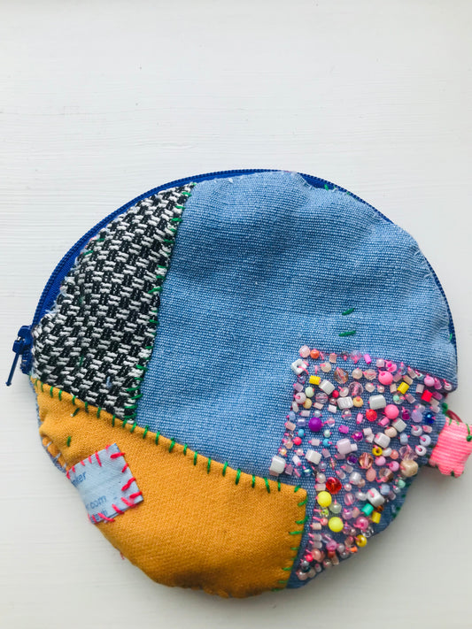 Coin case C1574 beads hand-stitched embroidery cloth coin purse handmade
