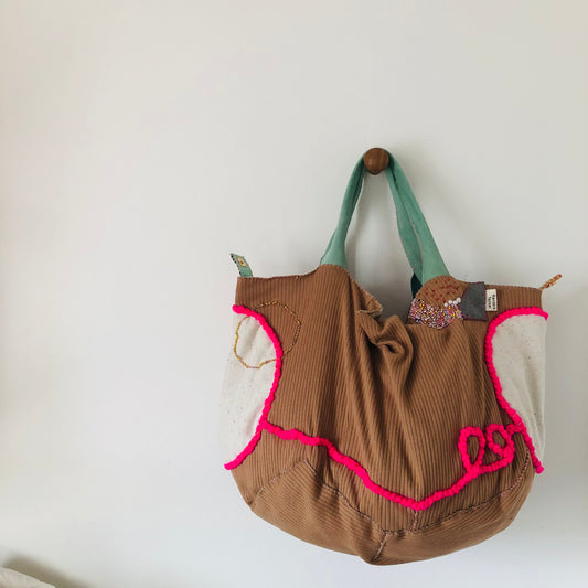 Bag 手縫いのバッグ 布製 トートバッグ スローファッション ハンドメイド 2545
