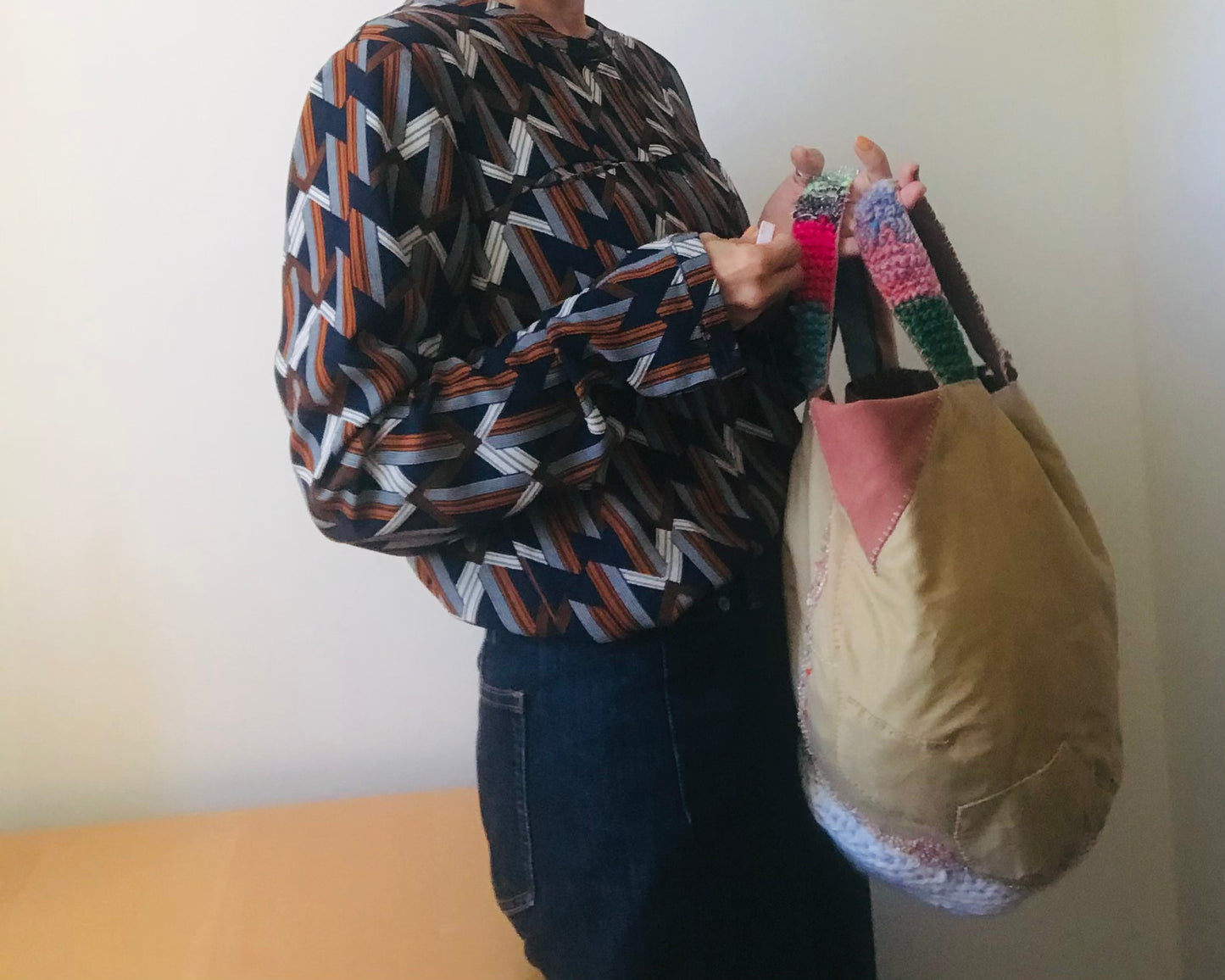 Håndsyet stoftaske, slow fashion, håndlavet siden 1897