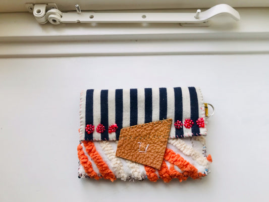 Wallet Hand-sewn Beaded Fabric Slow Fashion Handmade 2083