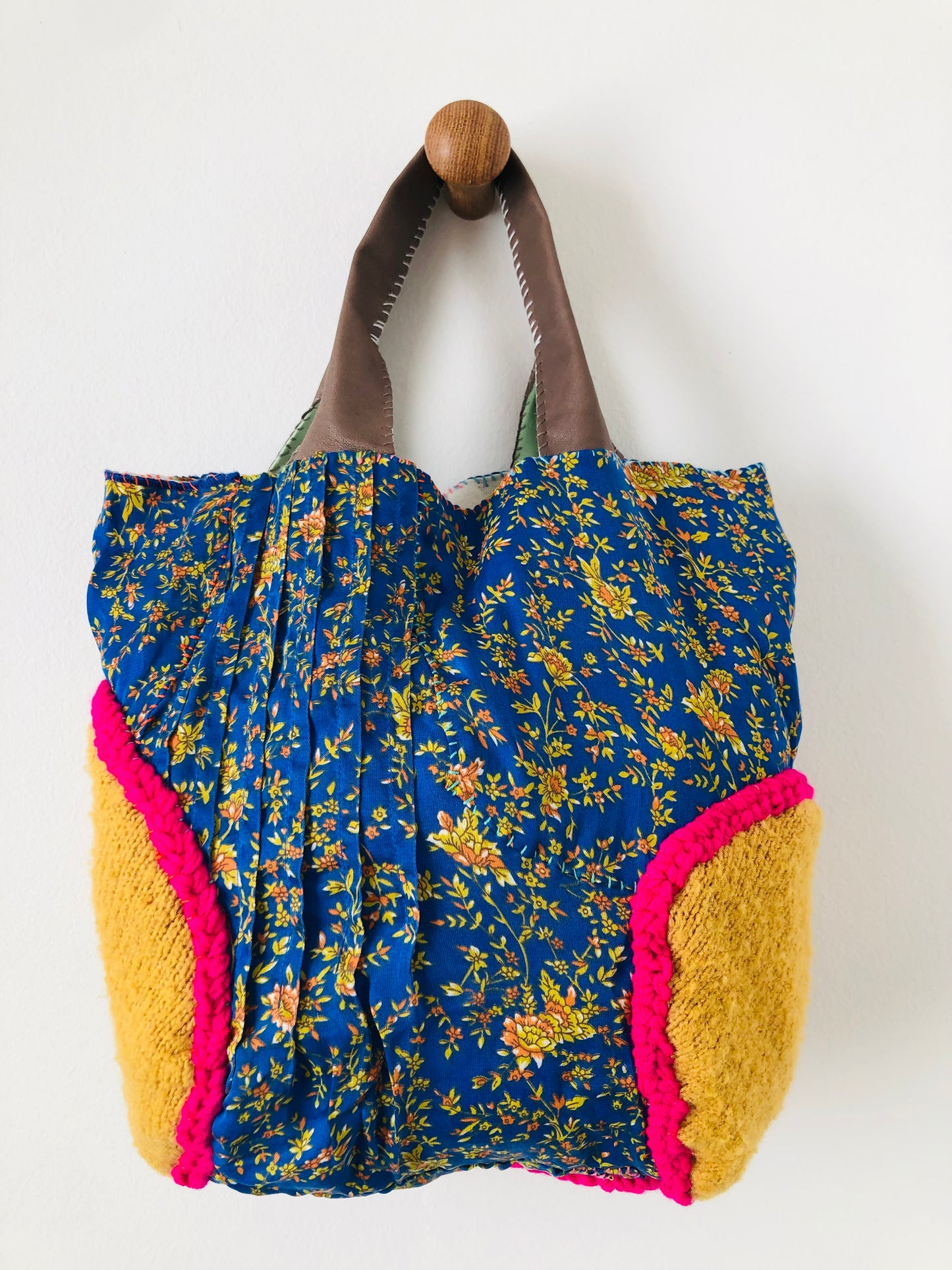 Bag 手縫いのバッグ 布製 トートバッグ スローファッション ハンドメイド 2376