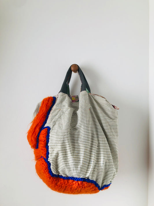 Bag 手縫いのバッグ 布製 トートバッグ スローファッション ハンドメイド 2381