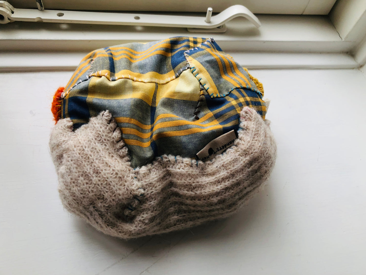 ポーチ 【抽選販売】 手縫い 布製 ペンケース 小物入れ ハンドメイド ビーズ刺繍 2390