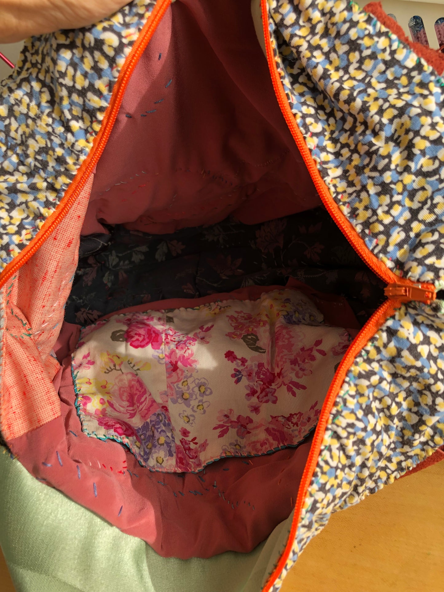 【Reserved items ご予約品】kururunooka様 ご注文品 Bag 手縫いのバッグ 布製 スローファッション ハンドメイド 2088