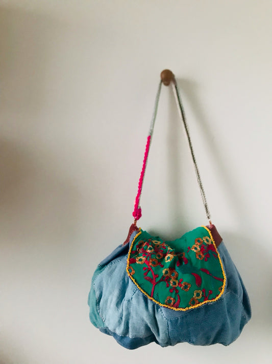 Bag Hand-sewn bag Fabric Slow fashion Pochette Handmade 2111
