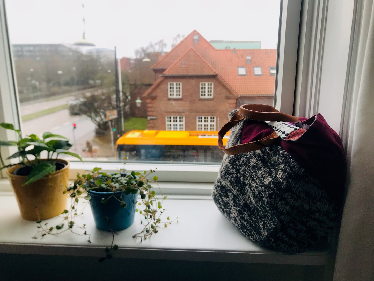 Bag 手縫いのバッグ 布製 トートバッグ スローファッション ハンドメイド 2135