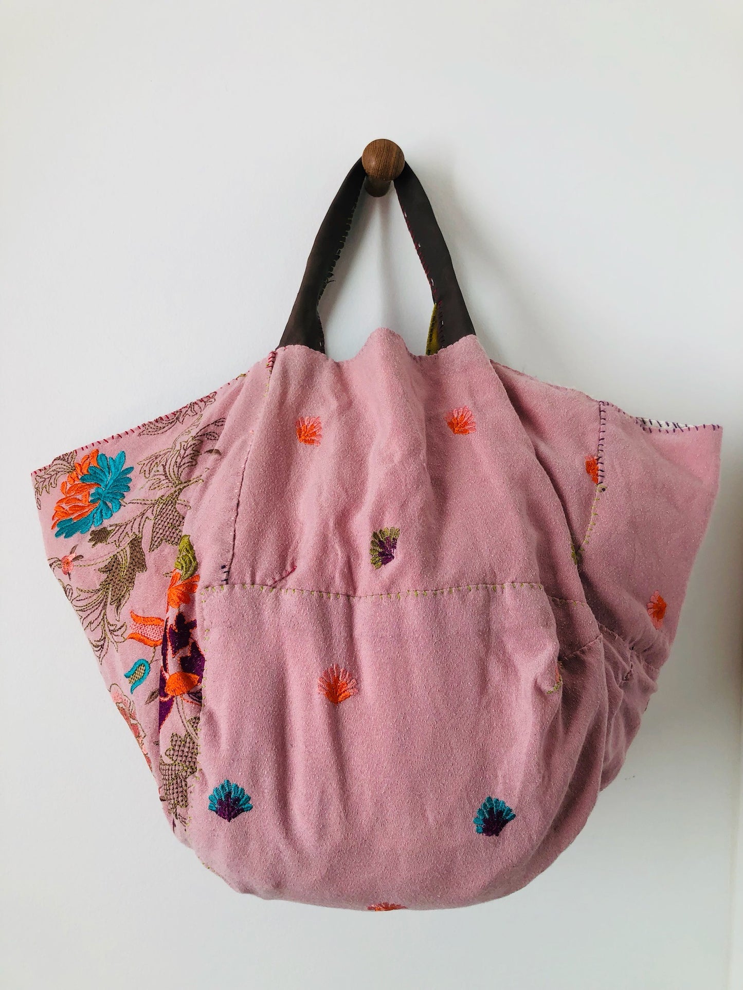 Bag 手縫いのバッグ 布製 トートバッグ スローファッション ハンドメイド 2190