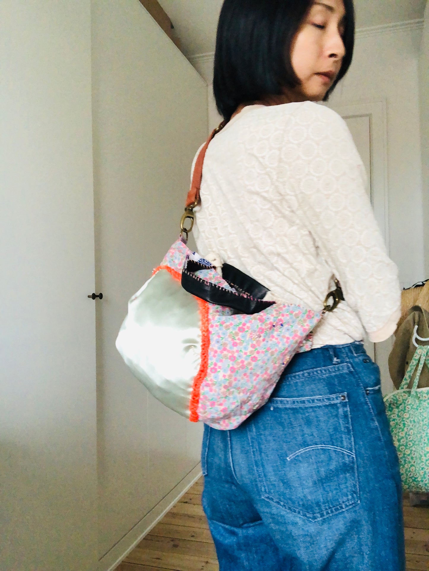 Bag Hand-sewn bag Fabric tote bag Slow fashion Handmade 2216