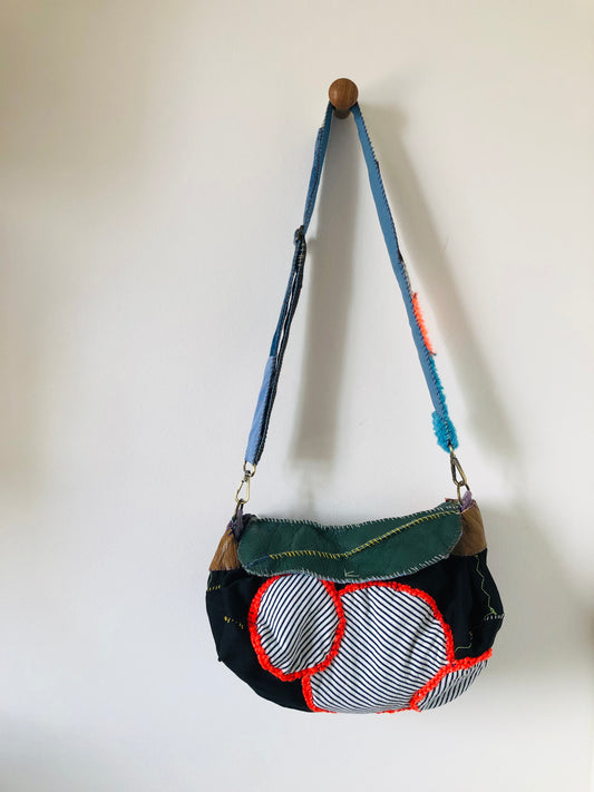 Bag 手縫いのバッグ 布製 ショルダーバッグ スローファッション ハンドメイド ポシェット 2254