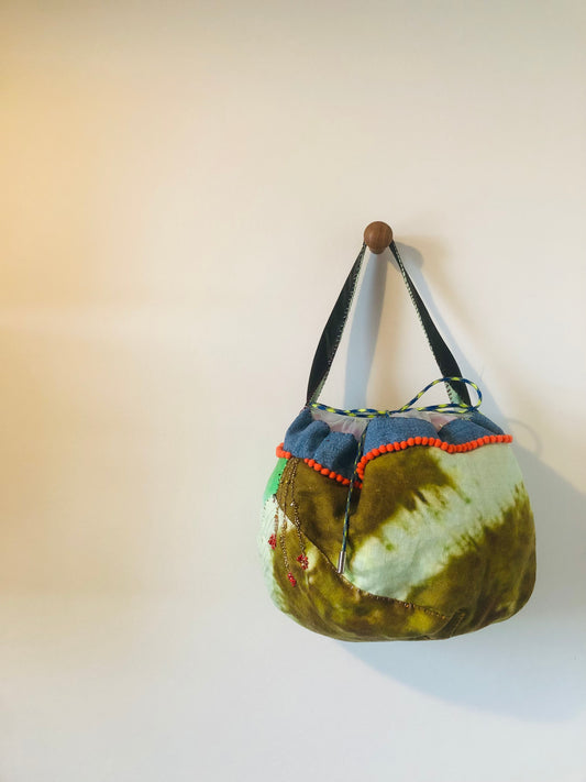 Bag 手縫いのバッグ 布製 巾着バッグ スローファッション ハンドメイド 2313