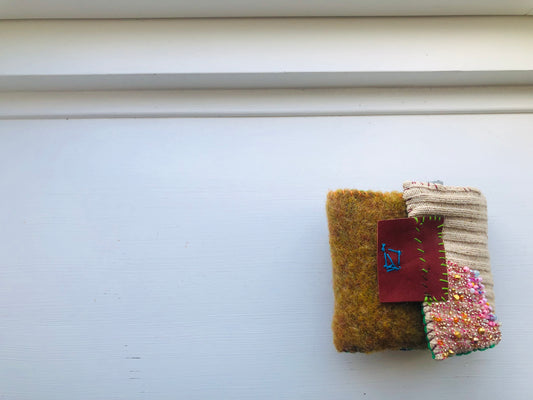 Wallet Fabric Wallet Handmade Hand-sewn Embroidered Patchwork Bi-fold 1972