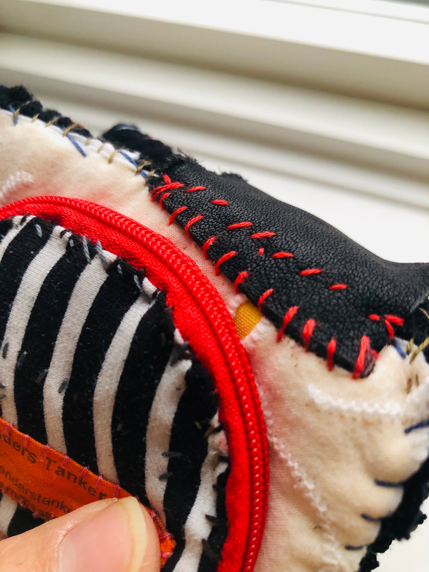 Wallet, cloth wallet, handmade, hand-sewn, embroidered, patchwork, bifold, 2290