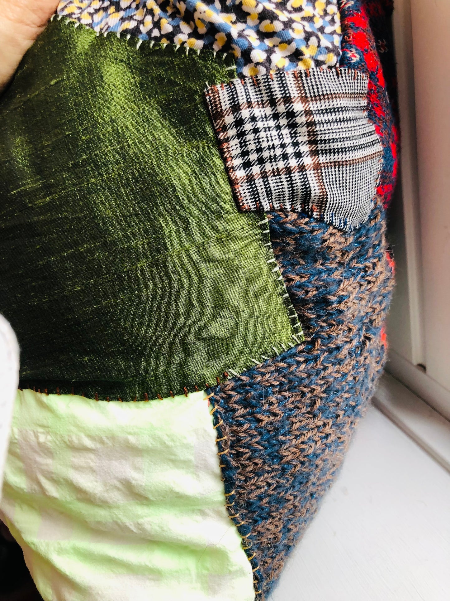 Textile Piece , Cushion cover 45cm✖️45cm 手縫い 布製 一点もの スローファッション One of a kind ハンドメイド 2340