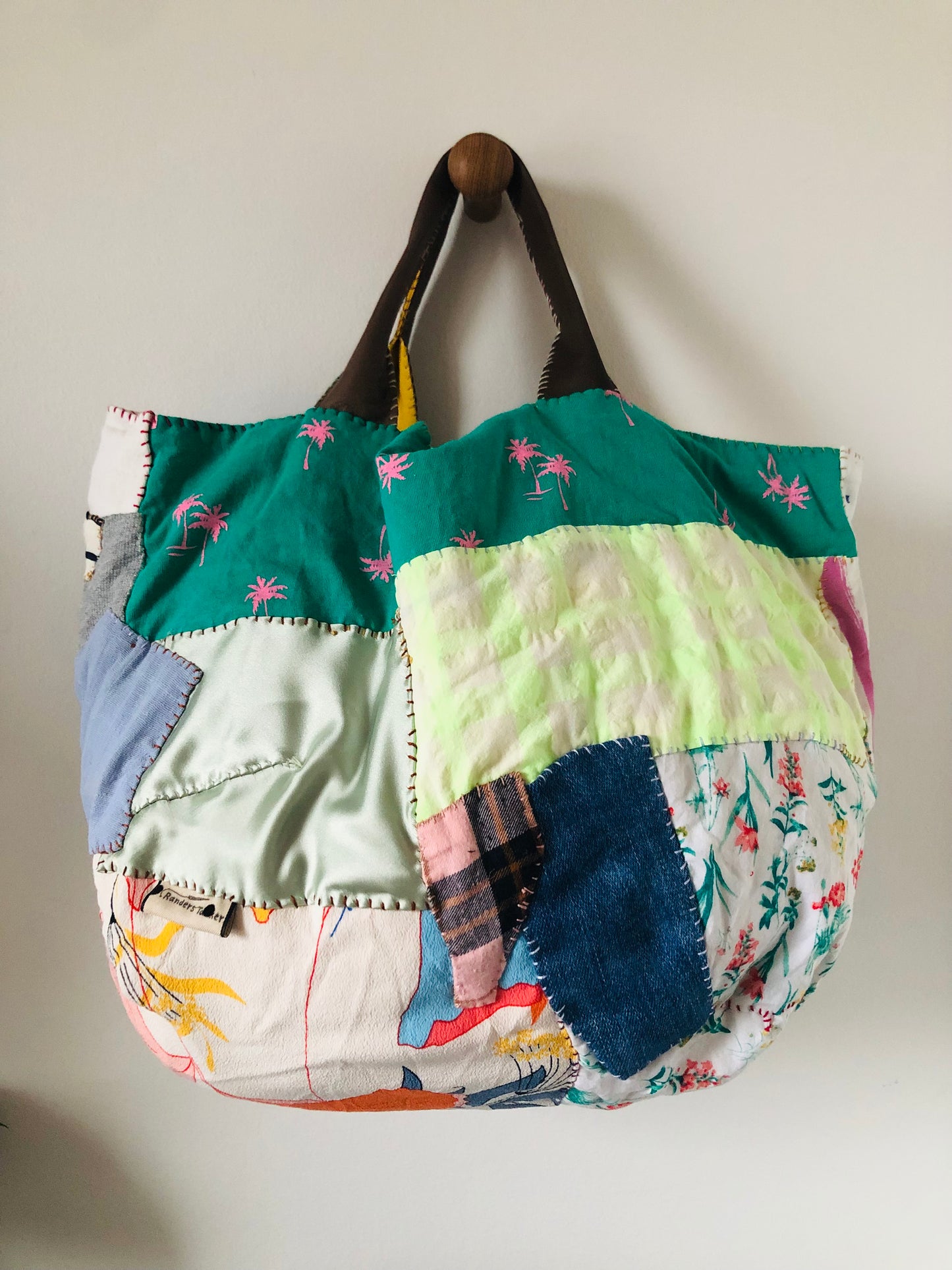 Bag 手縫いのバッグ 布製 トートバッグ スローファッション ハンドメイド 2359