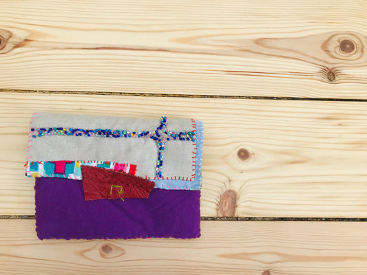 Wallet 財布 手縫い ビーズ刺繍 布製 スローファッション ハンドメイド 1726