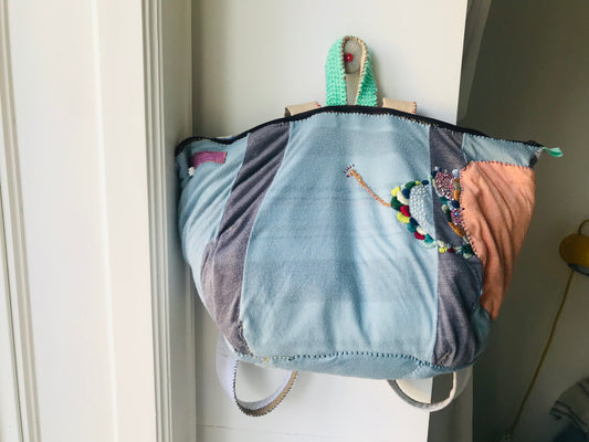 リュックサック ビーズ 刺繍 手縫い 布製 キャンバス 1594