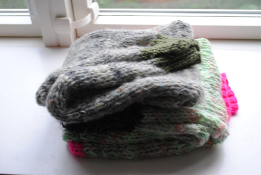 Muffler stole hand-knitted mixed yarn colorful 1621