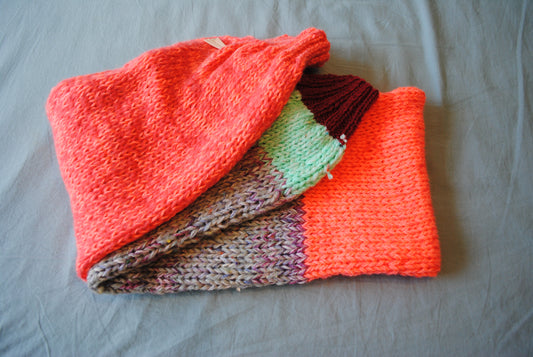 Muffler stole hand-knitted mixed yarn colorful 1646