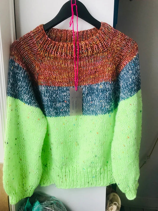 sweater hand-knitted 1379