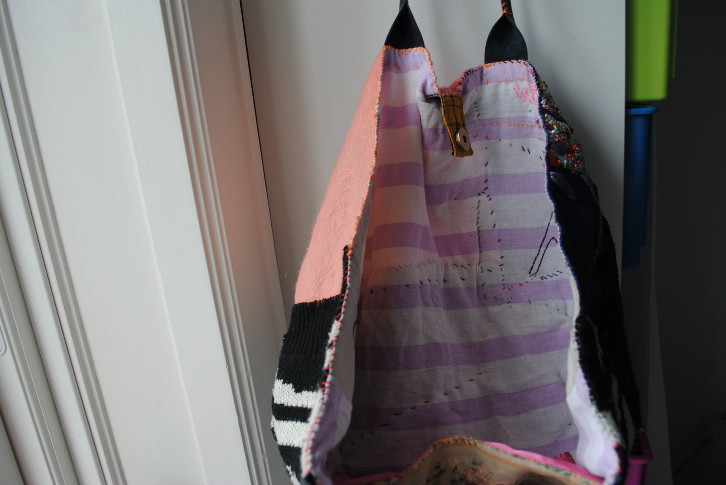 Bag 1531 hand sewn bag fabric genuine leather handle handmade beads embroidery mohair pink blue