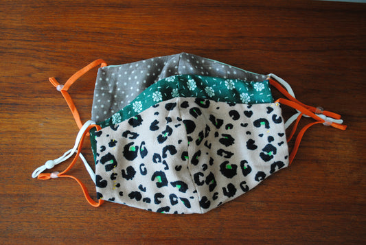 夏マスク マスク 繰り返し使える 大人マスク モスリンガーゼ100% 男女兼用 蒸れにくい 保湿 花粉症 【送料無料】手縫い 2-1