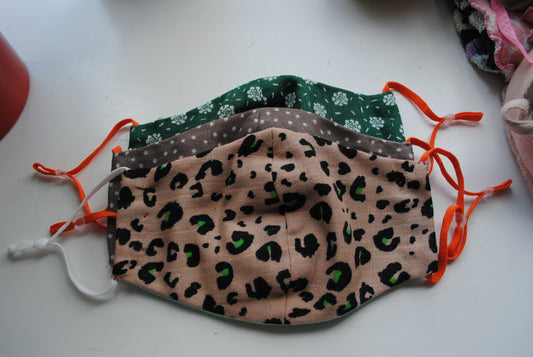 夏マスク マスク 繰り返し使える 大人マスク モスリンガーゼ100% 男女兼用 蒸れにくい 保湿 花粉症 【送料無料】手縫い 4-2