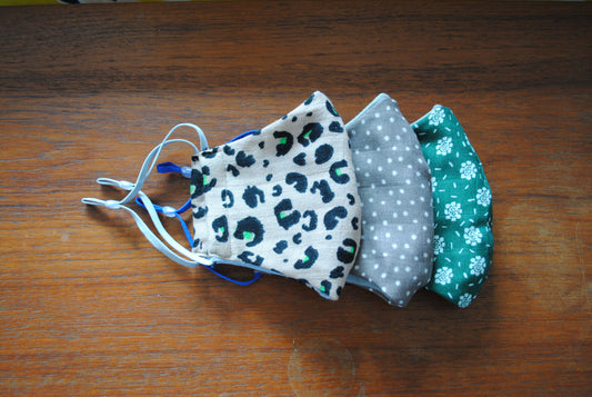 夏マスク マスク 繰り返し使える 大人マスク モスリンガーゼ100% 男女兼用 蒸れにくい 保湿 花粉症 【送料無料】手縫い 14-1