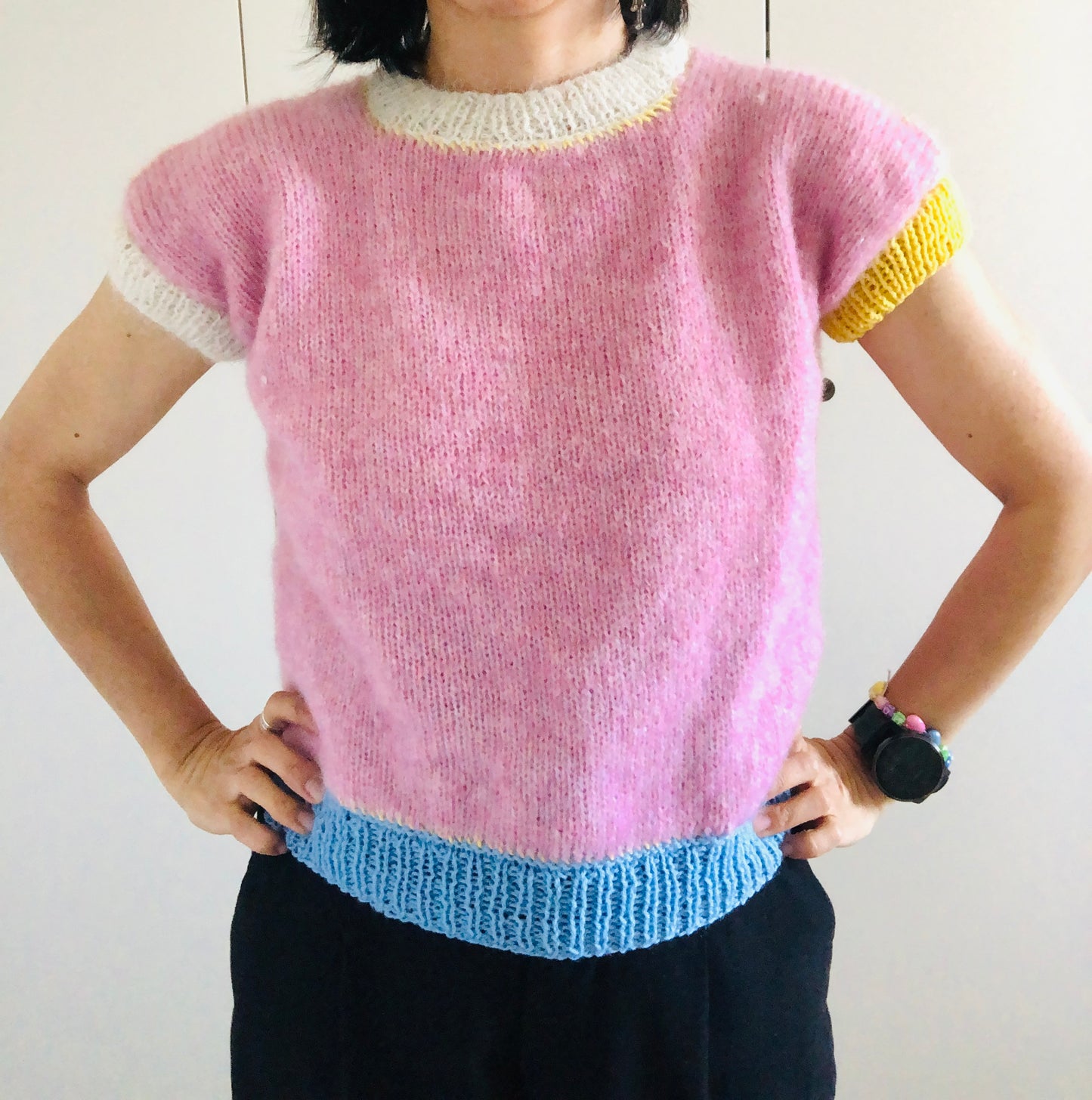 Vest Sweater Knitting Yarn Wool Mohair Slow fashion Fancy yarn Short-sleeved One-of-a-kind 2424