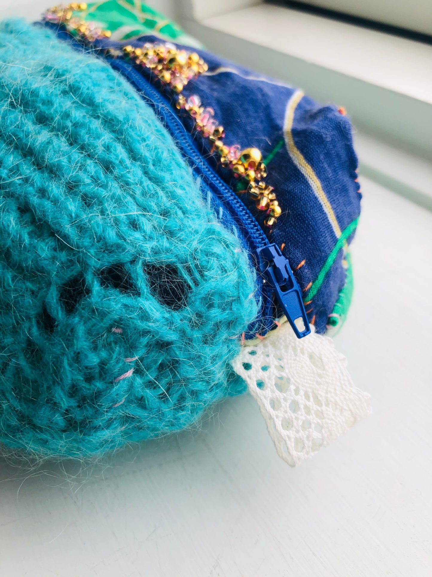 Pouch, hand-sewn, fabric, pen case,小物入れ, handmade, bead embroidery, 2468