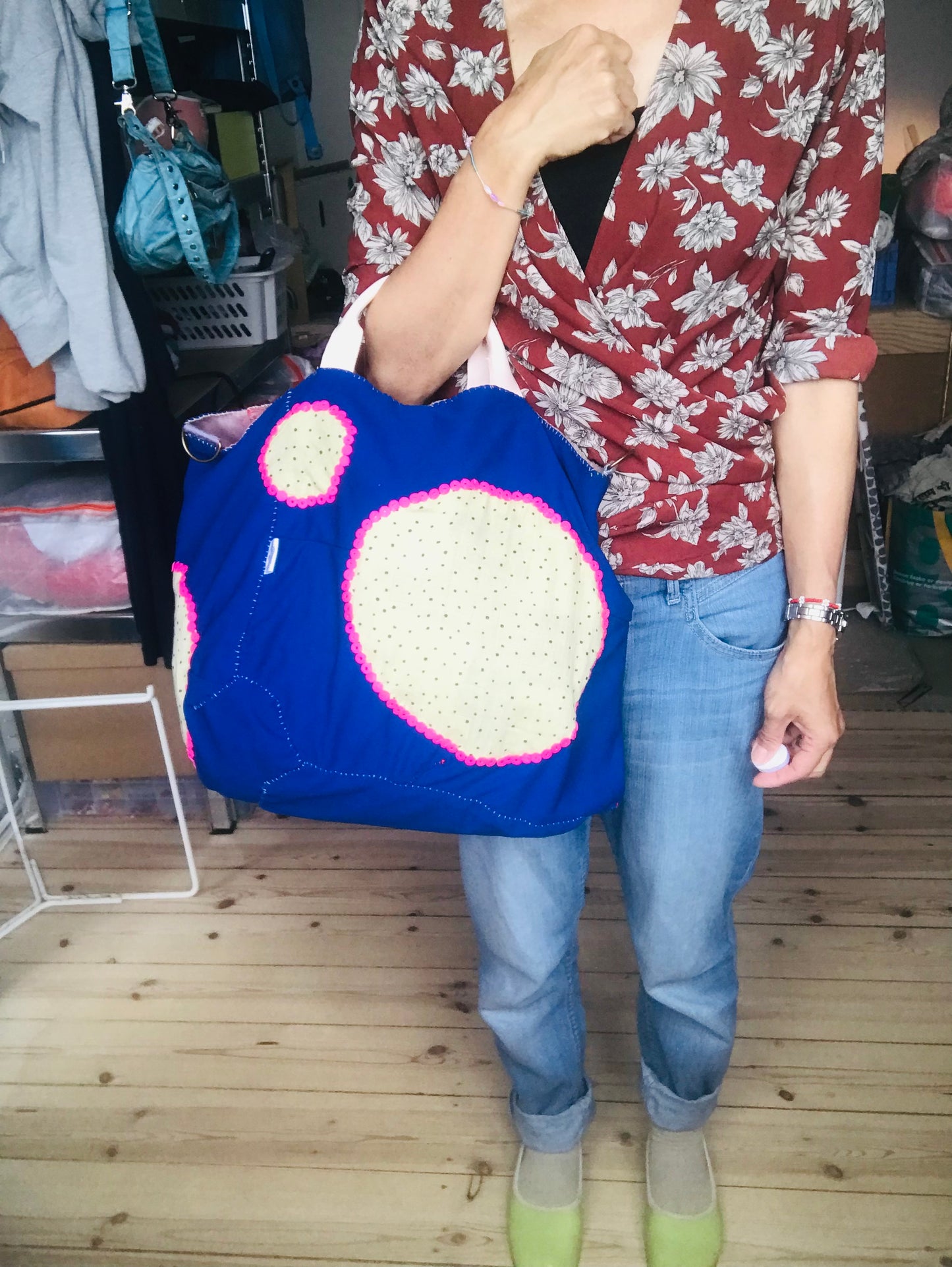 Bag   手縫いのバッグ　  布製　本革持ち手　スローファッション　ハンドメイド　1779