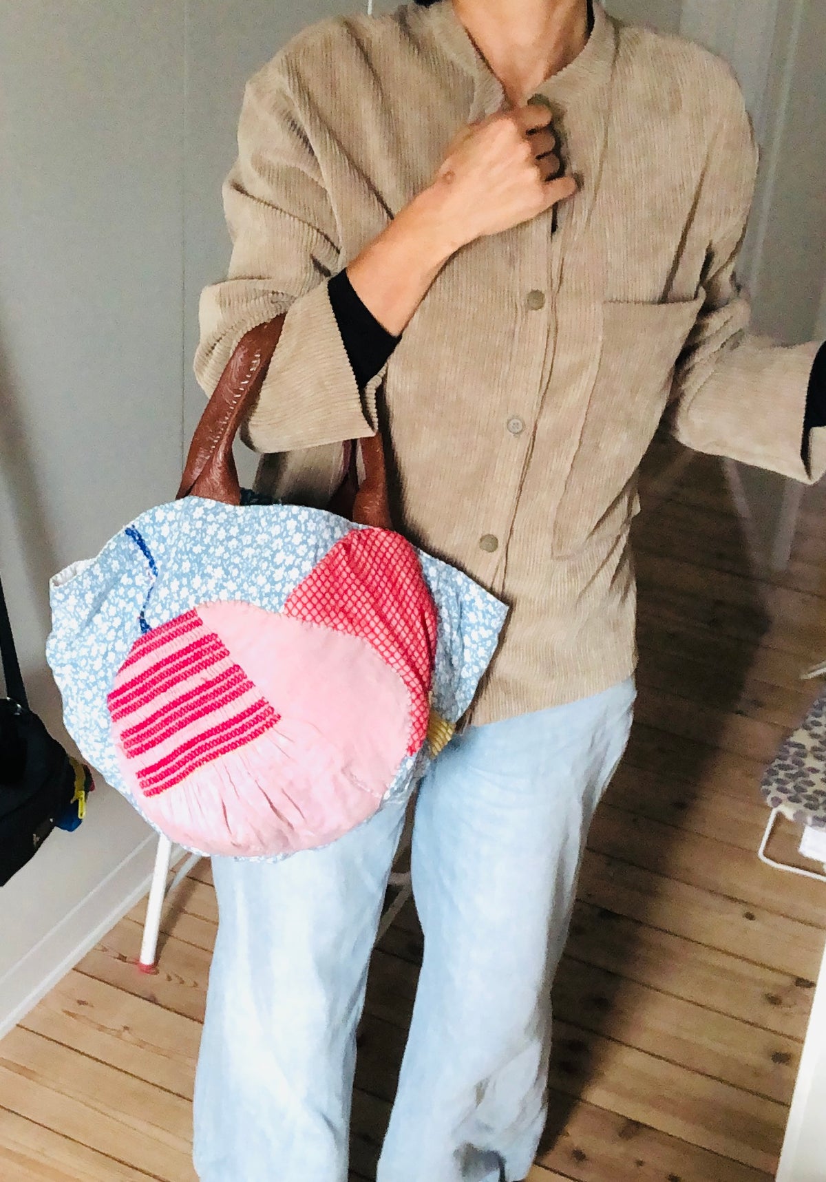 Bag 手縫いのバッグ 布製　トートバッグ　スローファッション　ハンドメイド　2536
