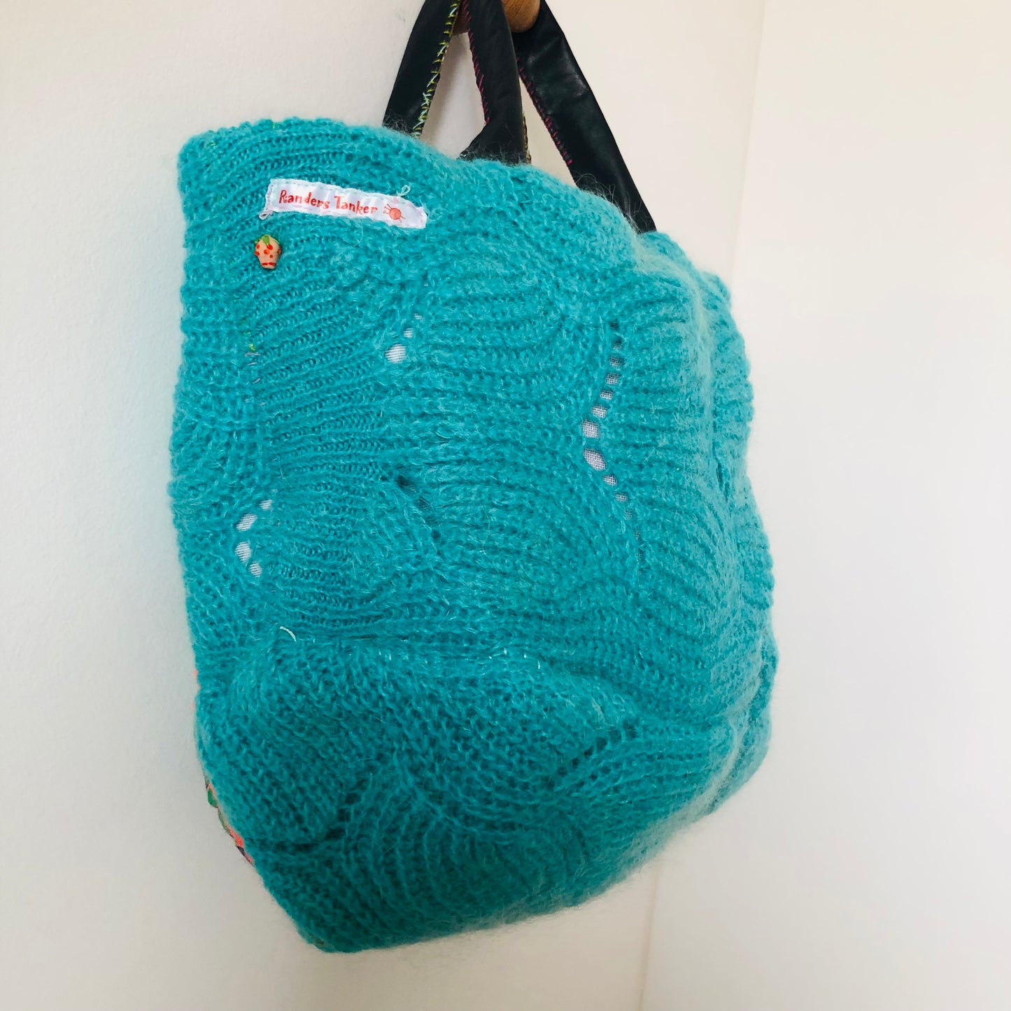 Bag Hand-sewn cloth tote bag Slow fashion Handmade 2417