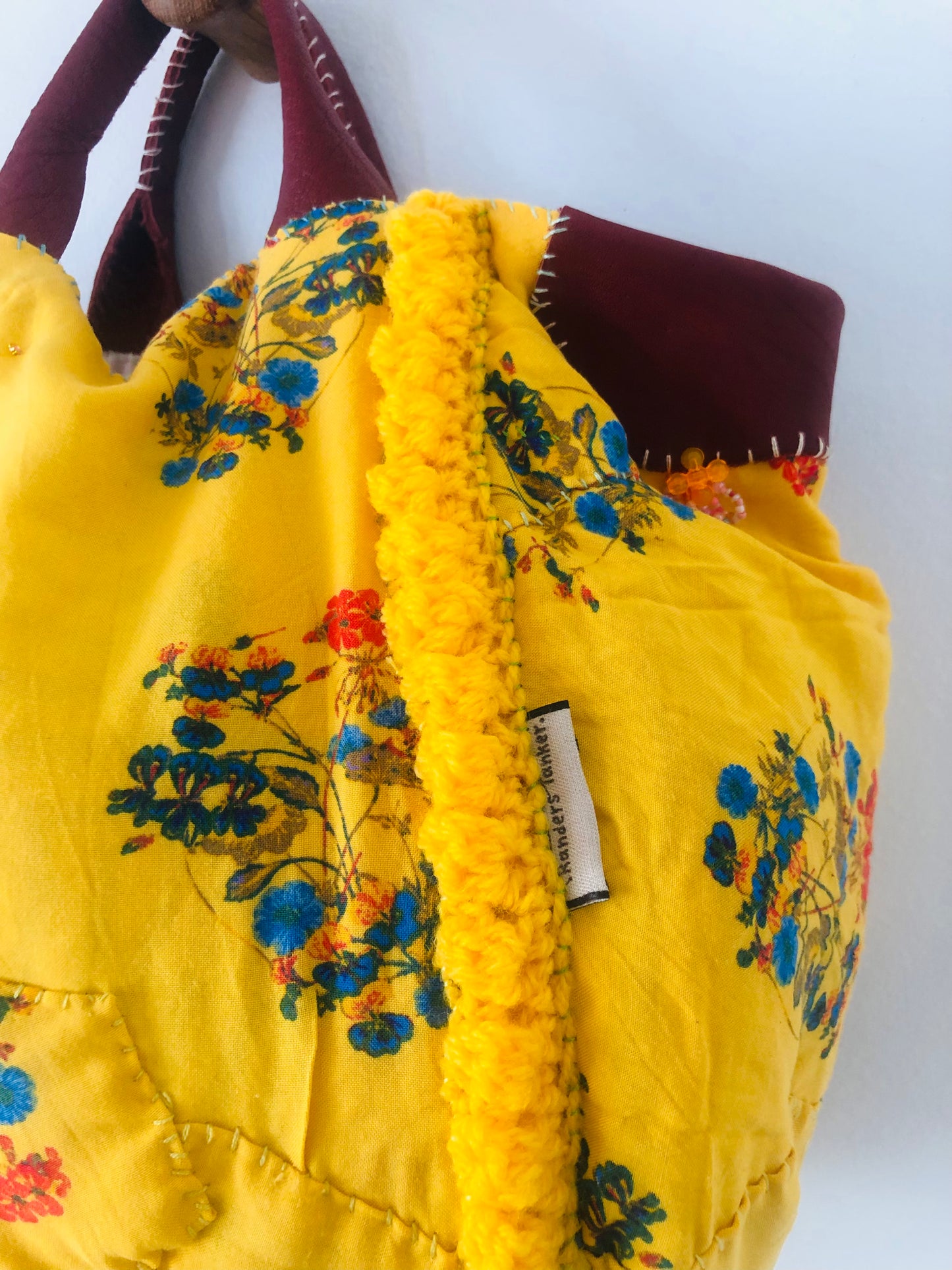 Bag 手縫いのバッグ 布製　トートバッグ　スローファッション　ハンドメイド　2511
