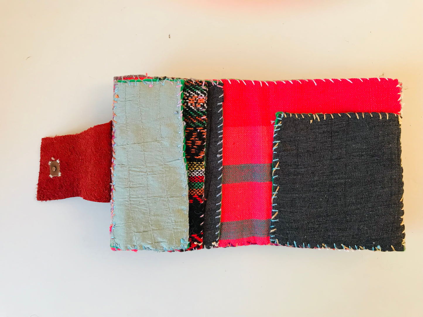 Wallet Fabric Wallet Handmade Hand-sewn Embroidered Patchwork Bi-fold 1919