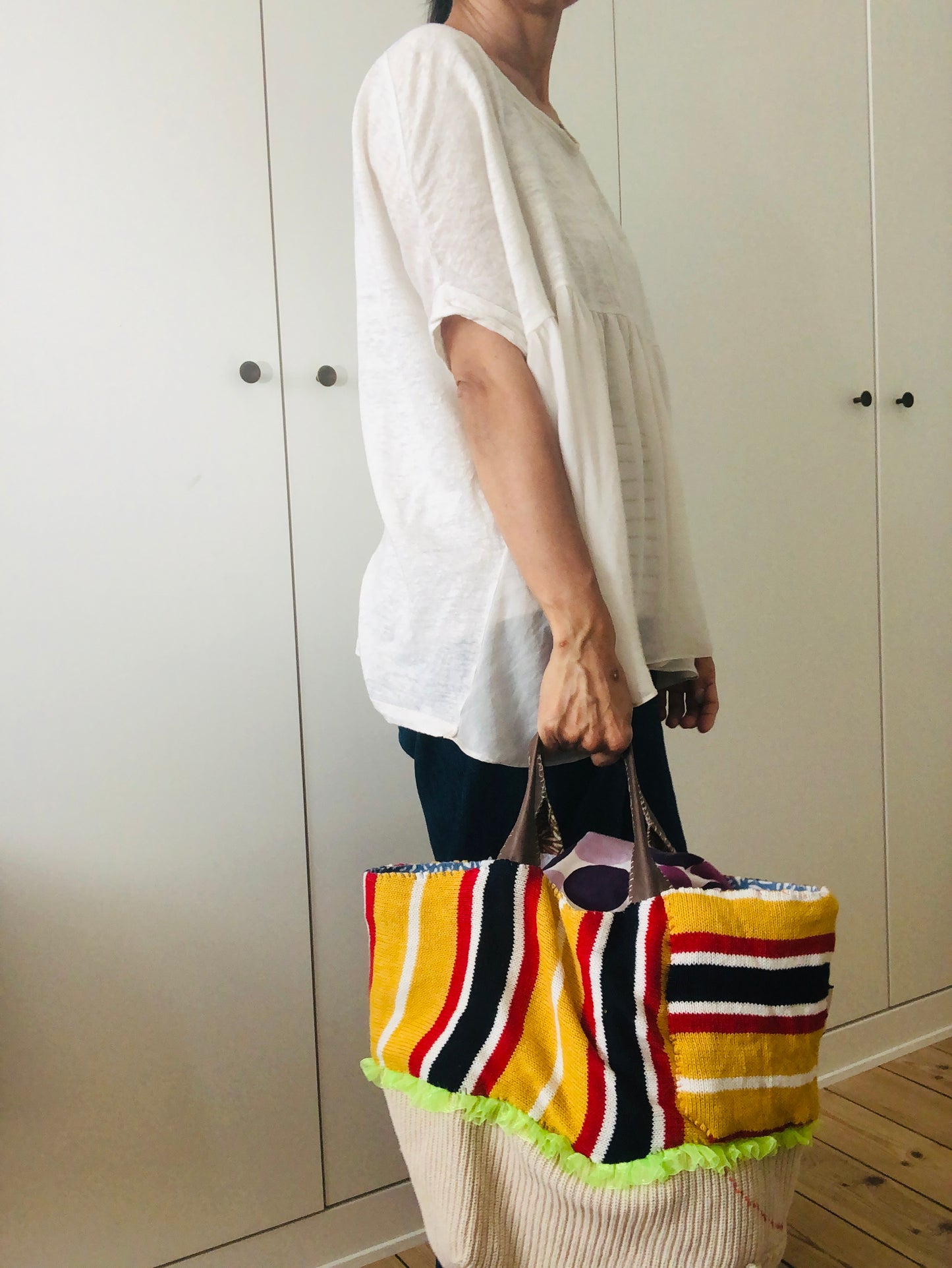 Bag 手縫いのバッグ 布製　トートバッグ　スローファッション　ハンドメイド　2503