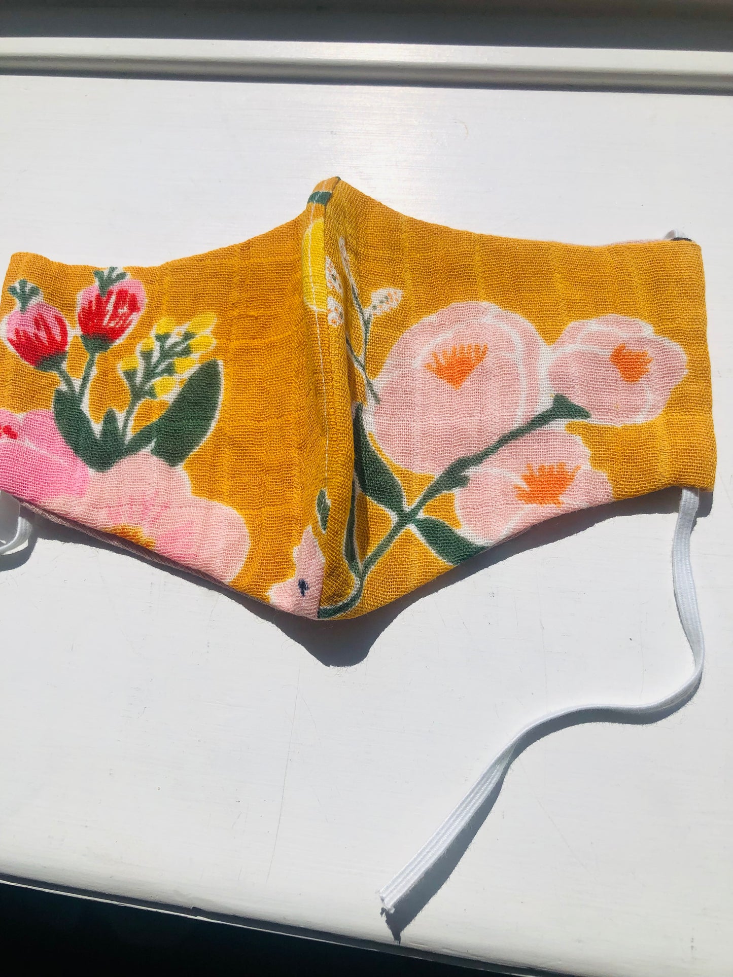 Hemima Set, accessories, hair ties, hand-sewn masks, fabric, slow fashion, handmade, 2454