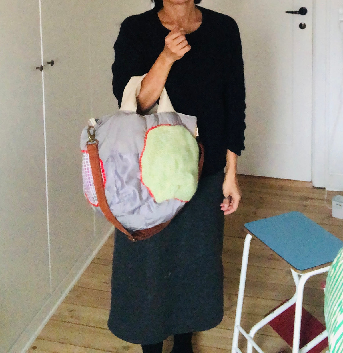 Bag 手縫いのバッグ 布製　トートバッグ　スローファッション　ハンドメイド　2539