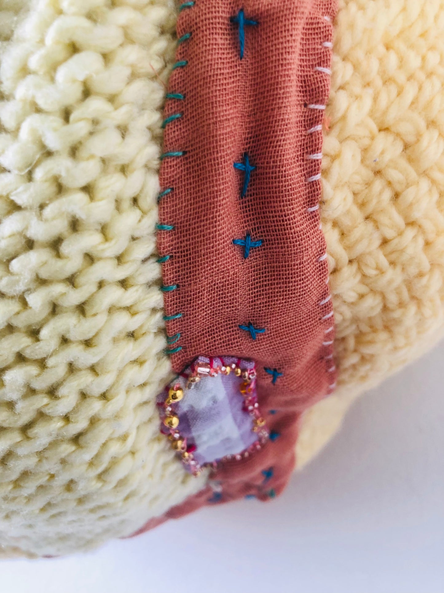 Bag 手縫いのバッグ　布製　トートバッグ　スローファッション　ワンハンドルバッグ　ハンドメイド　2409