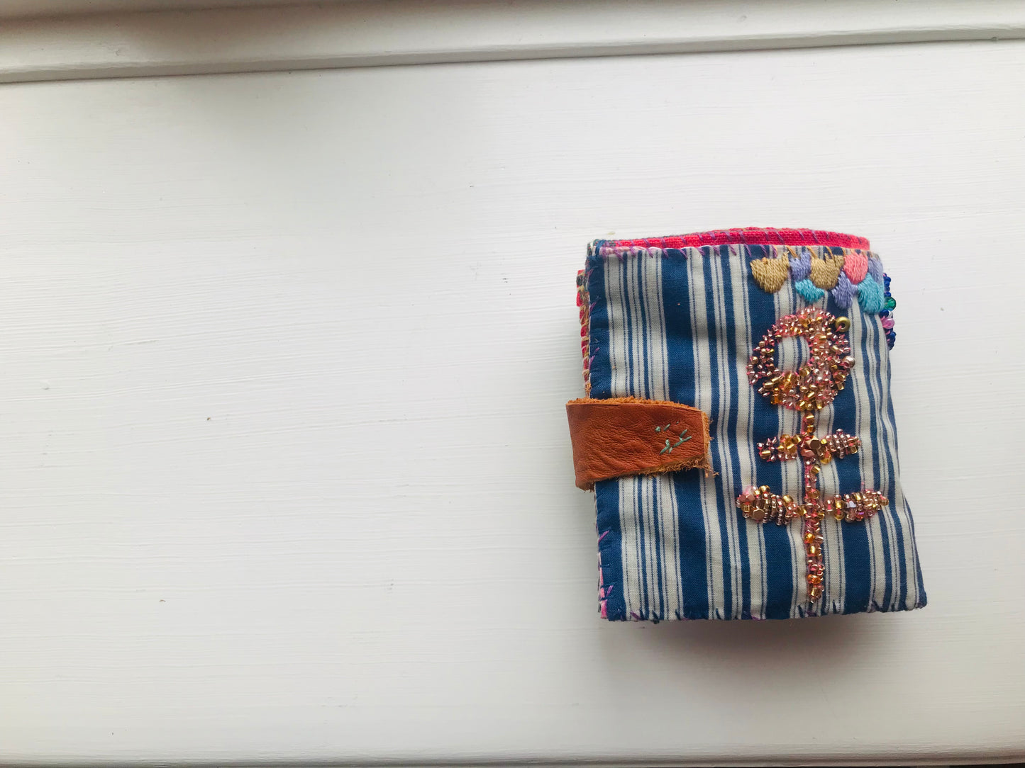 Wallet Fabric Wallet Handmade Hand-sewn Embroidered Patchwork Bi-fold 1913