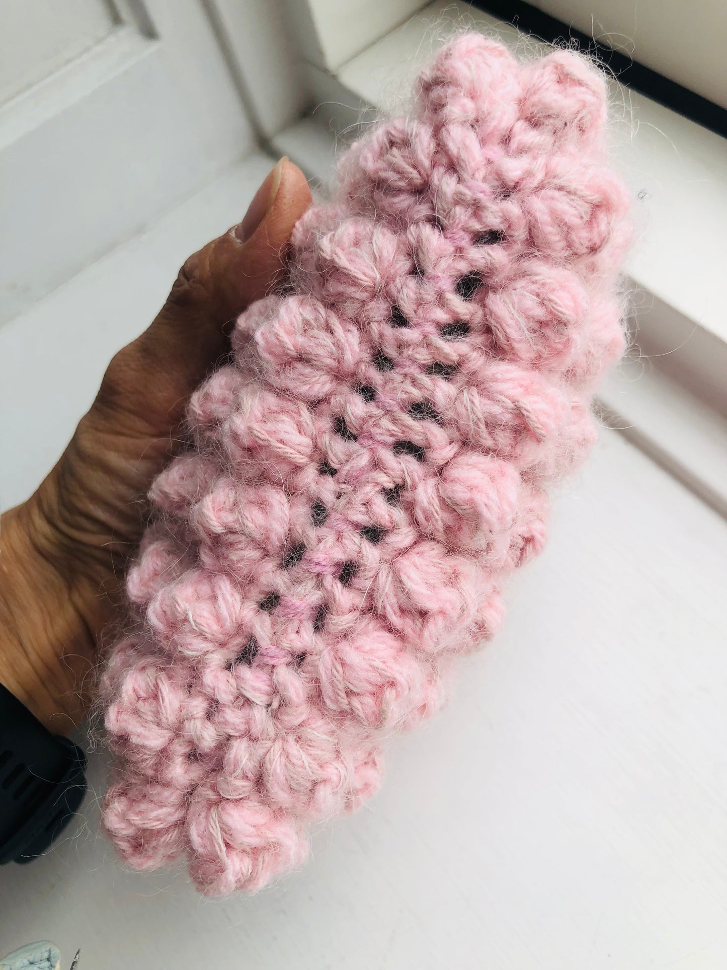 小銭入れ　コインケース　手編み　手縫い　布製　毛糸　 小物入れ　ハンドメイド　　2478