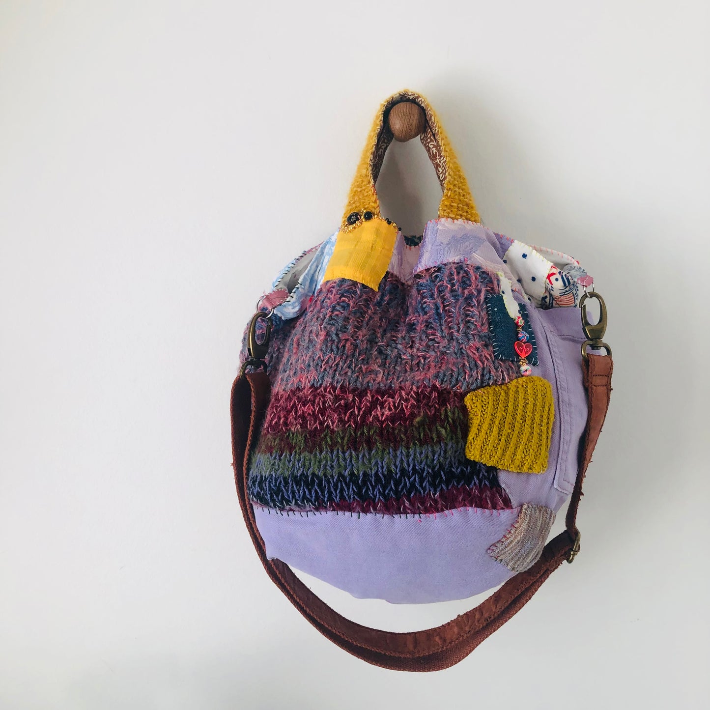 Bag Hand-sewn cloth tote bag Slow fashion Handmade 2423