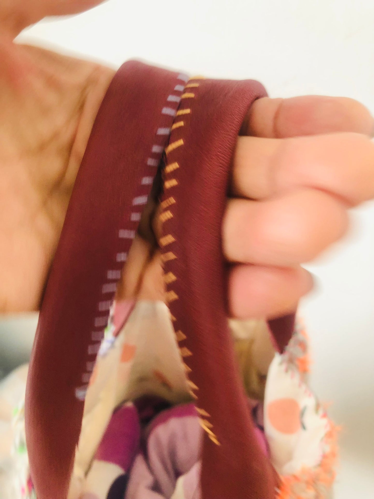 Bag 手縫いのバッグ 布製　編み物　トートバッグ　スローファッション　ハンドメイド　2497