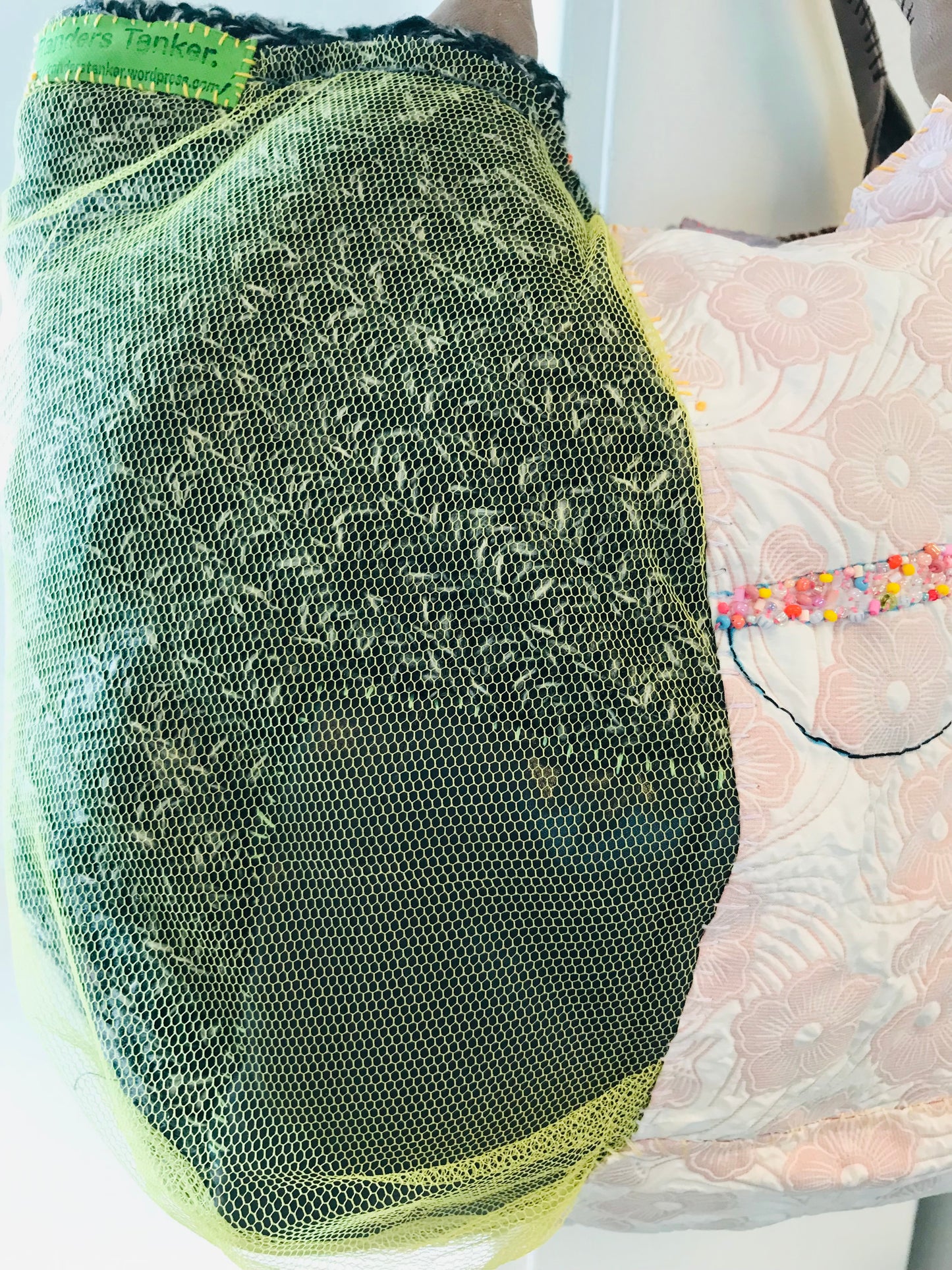 Bag   手縫いのバッグ　  布製　本革持ち手　スローファッション　ハンドメイド　1819