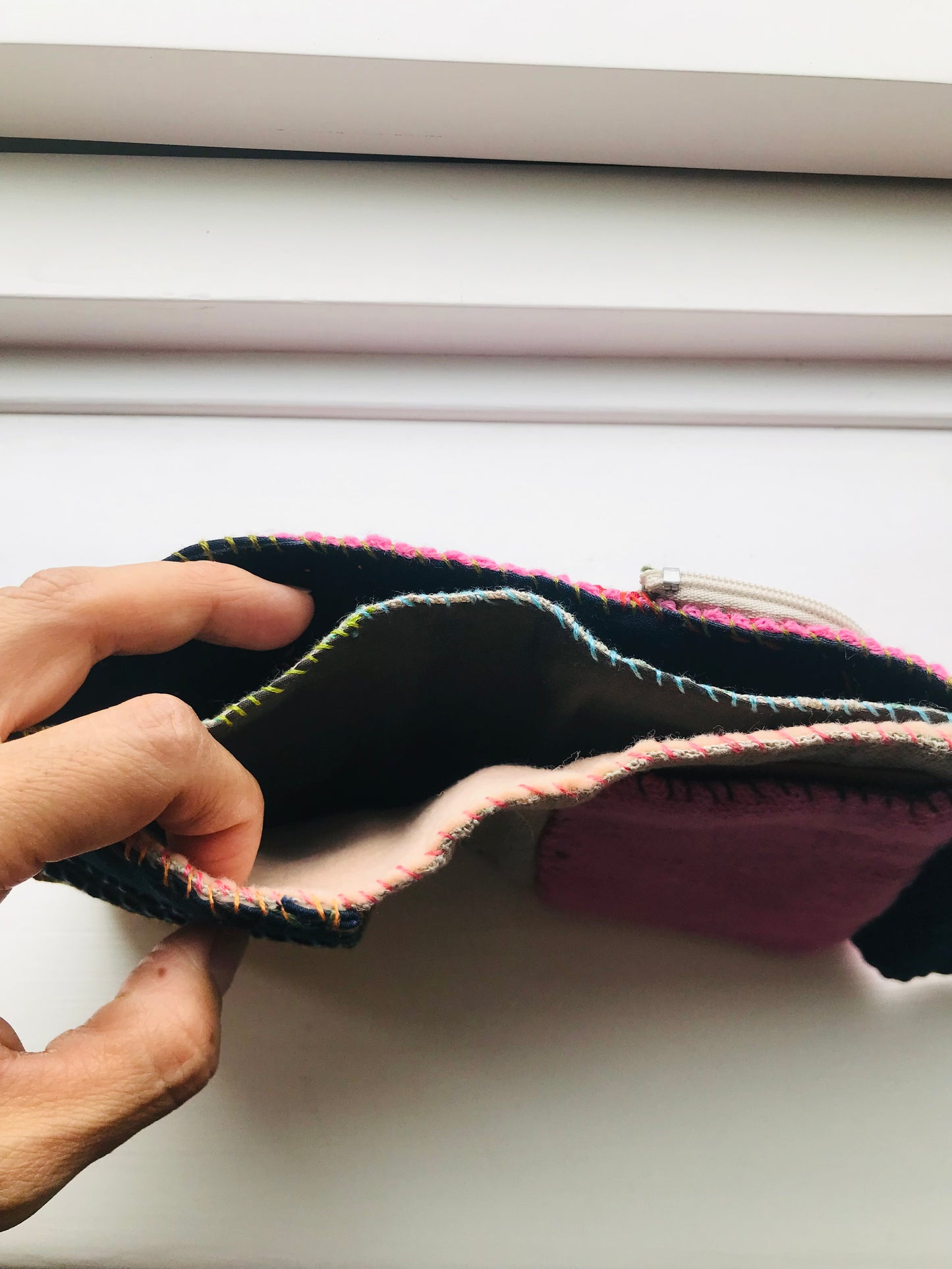 Wallet Fabric Wallet Handmade Hand-sewn Embroidered Patchwork Bi-fold 2053