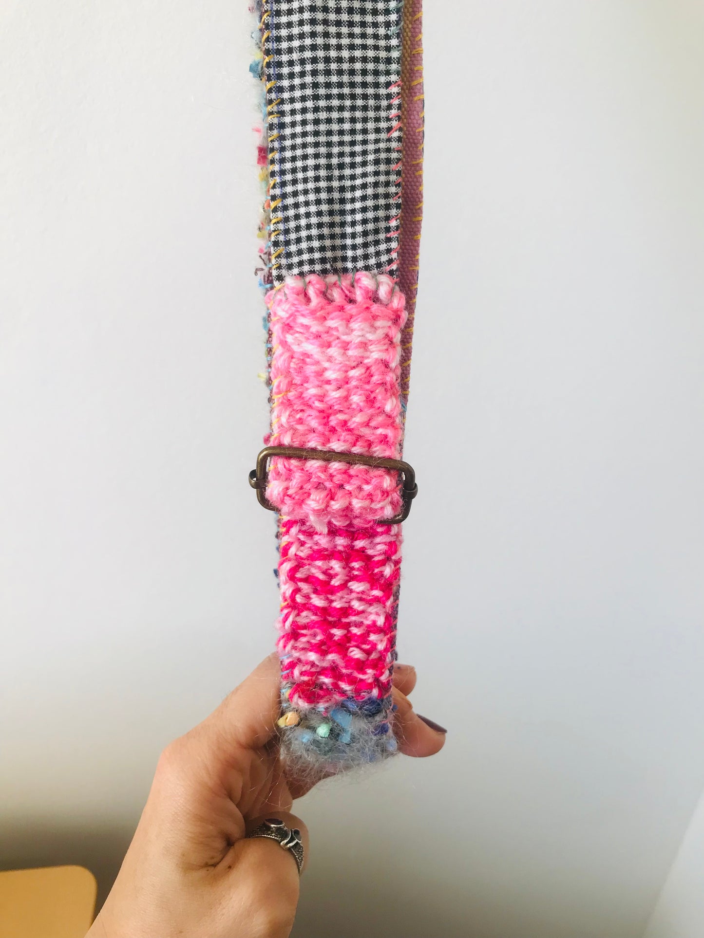 strap  手編みのストラップ　　ウール　布製　毛糸　肩掛けストラップ　スローファッション　ハンドメイド　1900