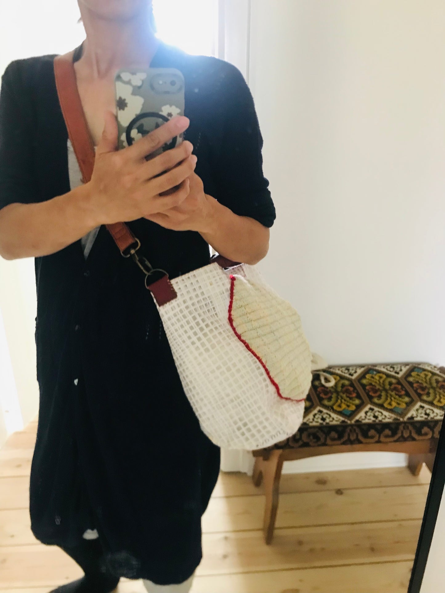 Bag   手縫いのバッグ　布製　スローファッション　ハンドメイド　2032