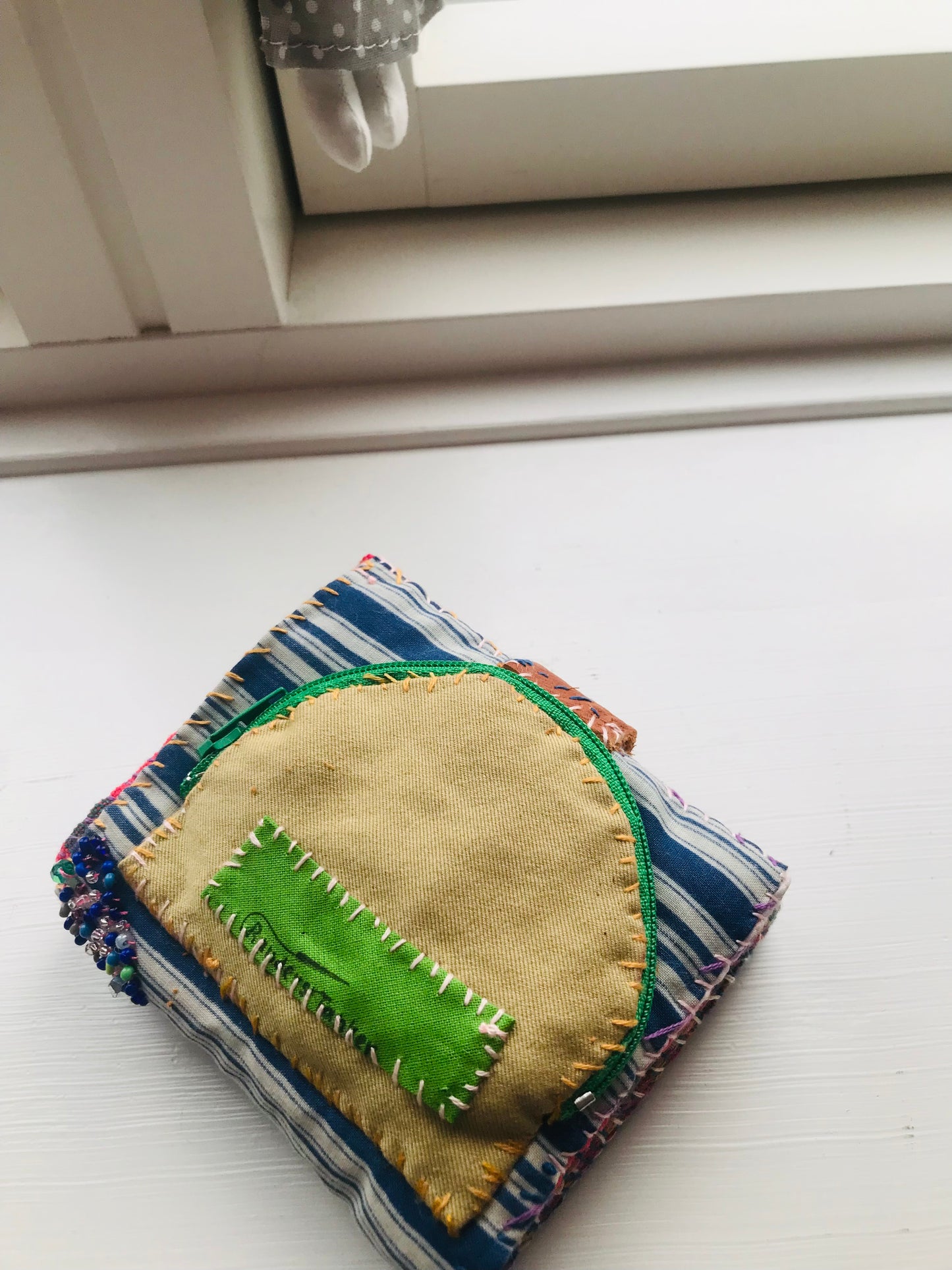 Wallet Fabric Wallet Handmade Hand-sewn Embroidered Patchwork Bi-fold 1913