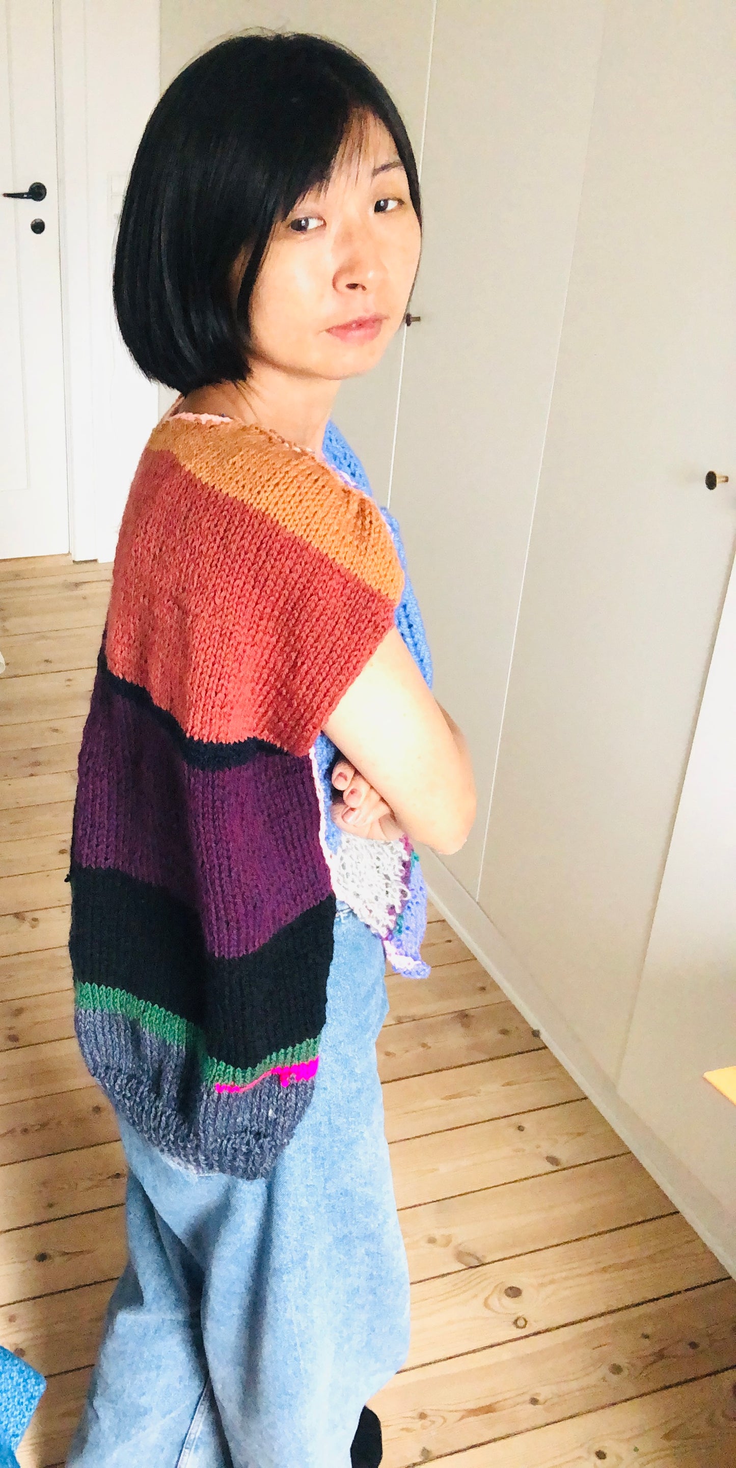 Sweater, hand-knitted, slow fashion, fancy yarn, one-of-a-kind, short-sleeved, 2512