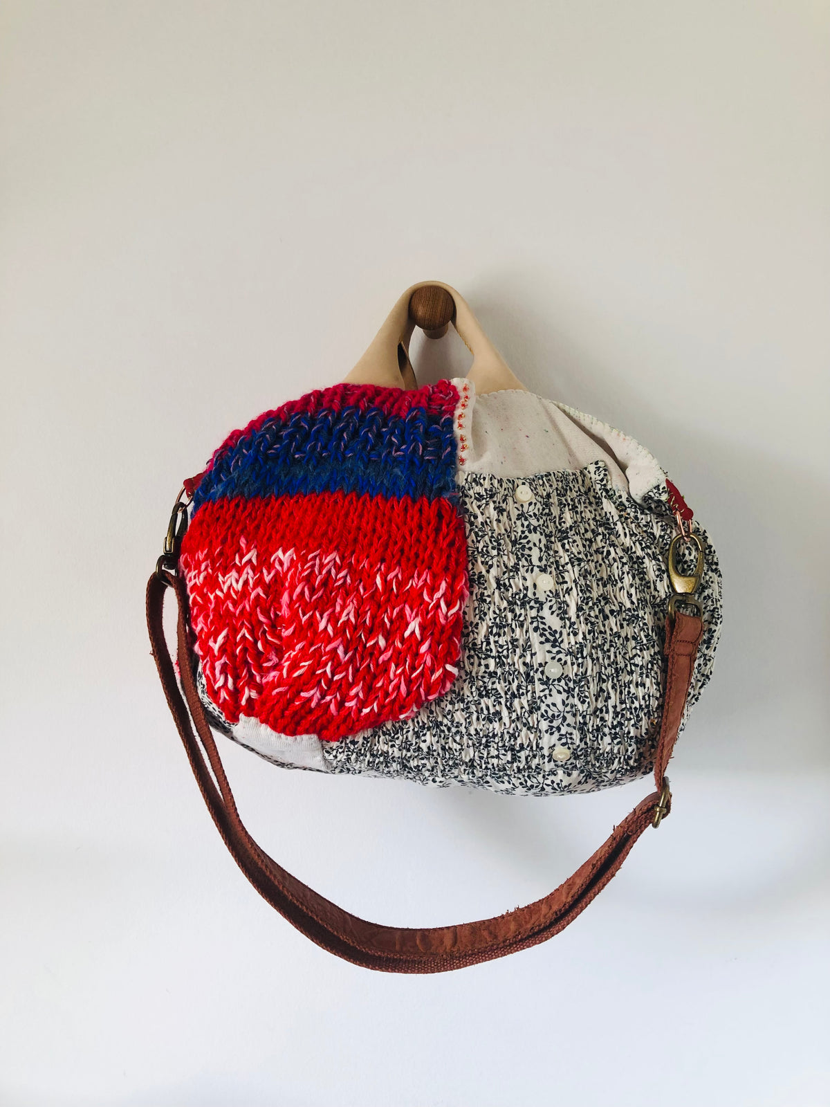 Bag, Hand-stitched bag, Fabric, Tote bag, Slow fashion, Handmade, 2544