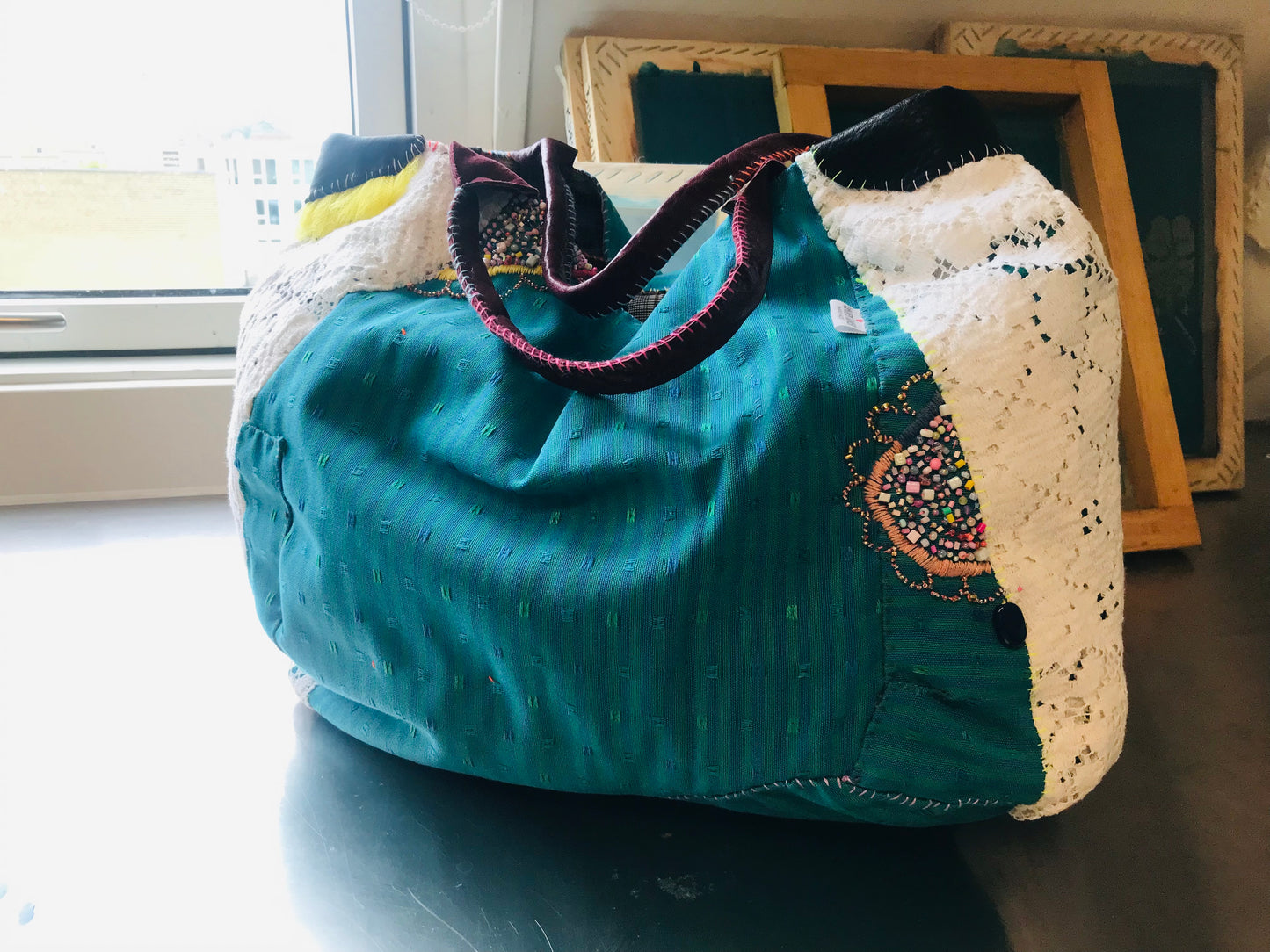 Bag   手縫いのバッグ　  布製　本革持ち手　スローファッション　ハンドメイド　1806